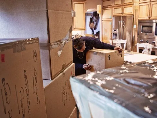 Alison's Relocations INC