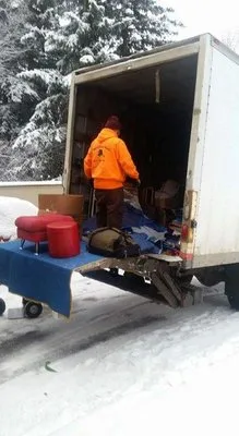 Midnight Pioneer Movers